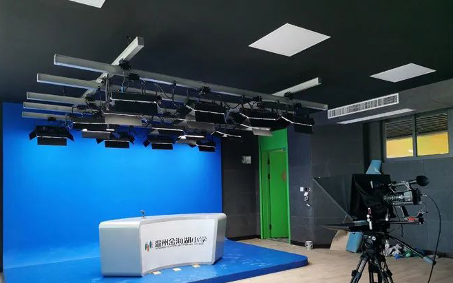 金海湖小学.jpg